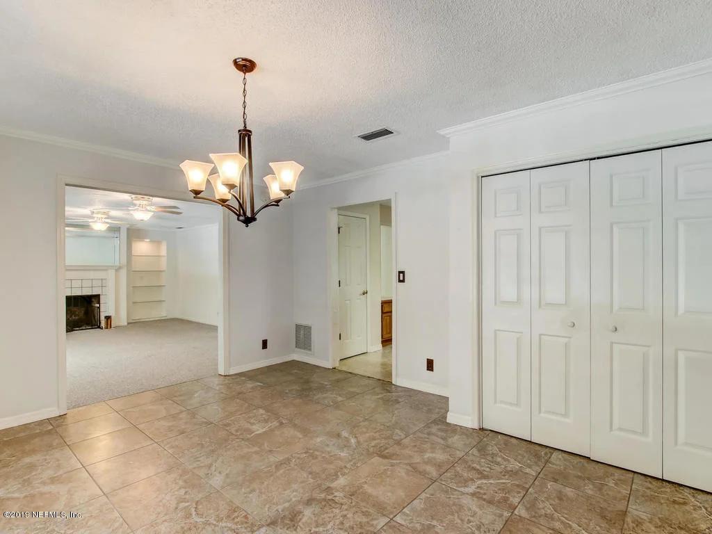 Photo of 2516 BEGONIA Drive