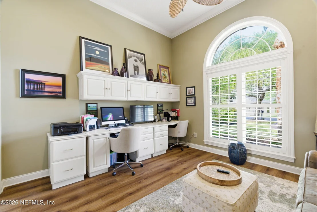 Photo of 170 HERONS NEST Lane
