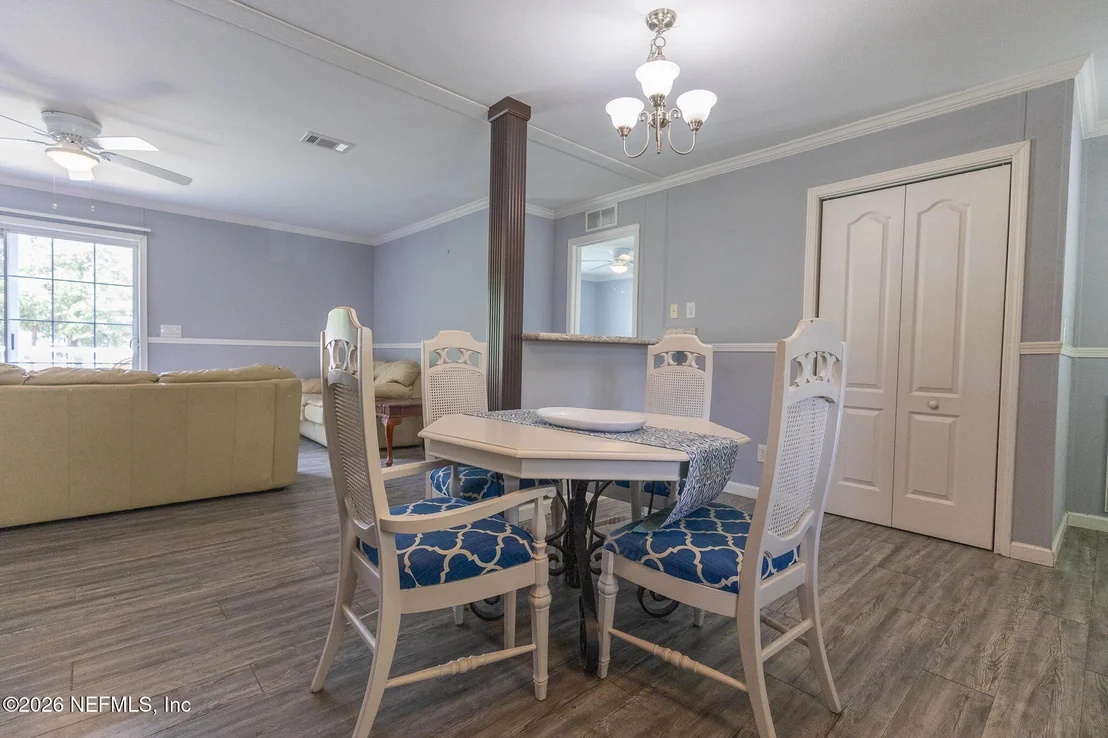 Photo of 156 LAKE MARGO Drive