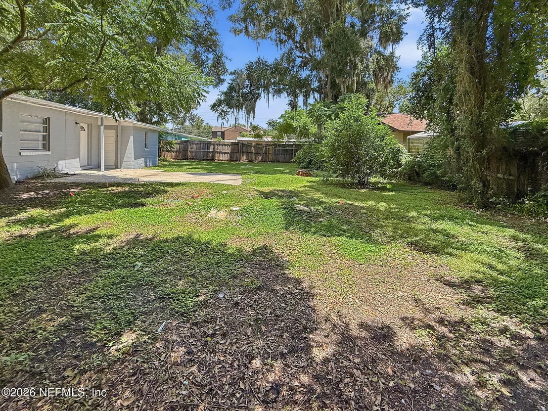 Photo of 2942 CHRISTOPHER Road