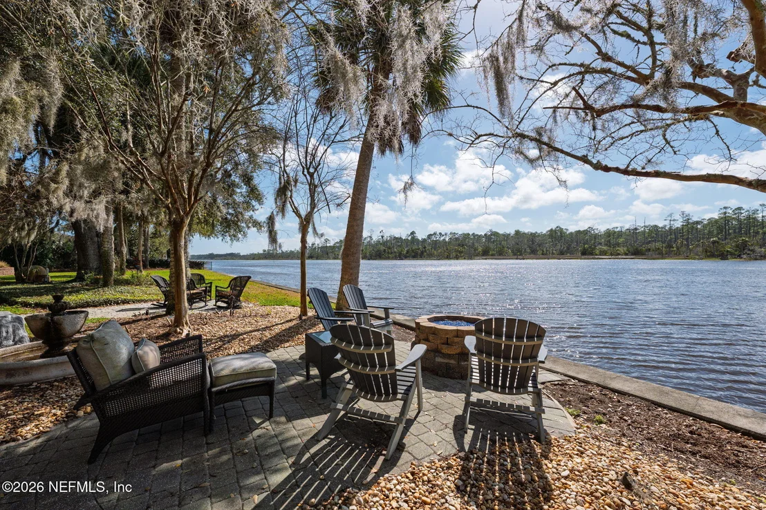 Photo of 24733 HARBOUR VIEW Drive