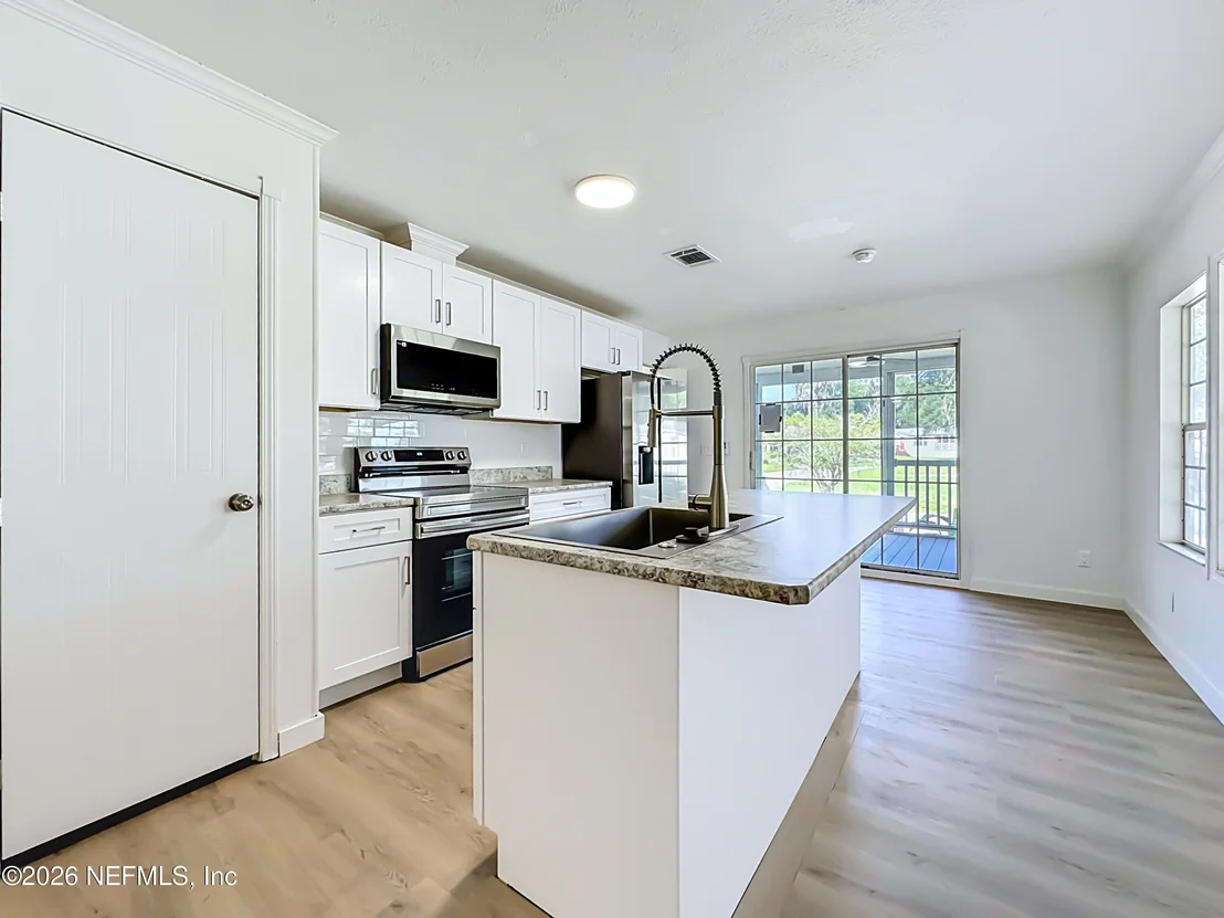 Photo of 108 PINE LAKE Drive