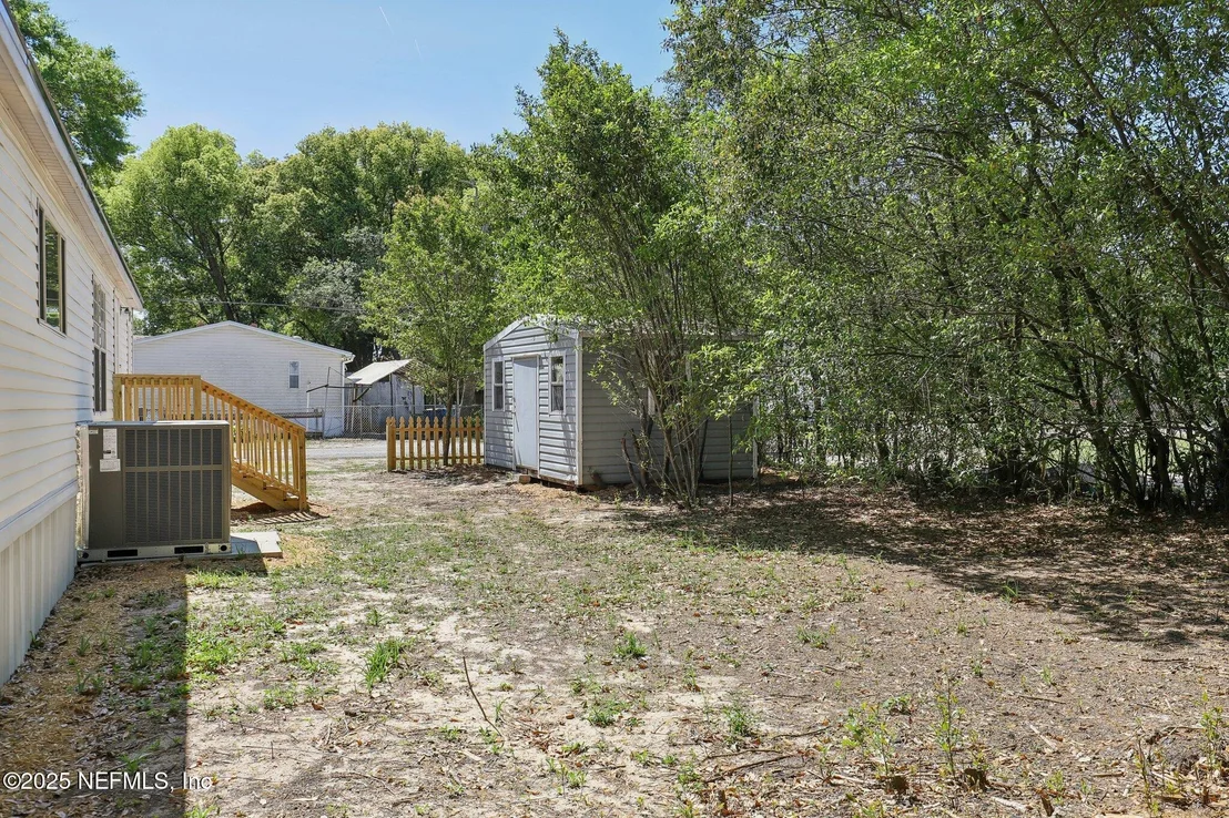 Photo of 606 JACKSON Road