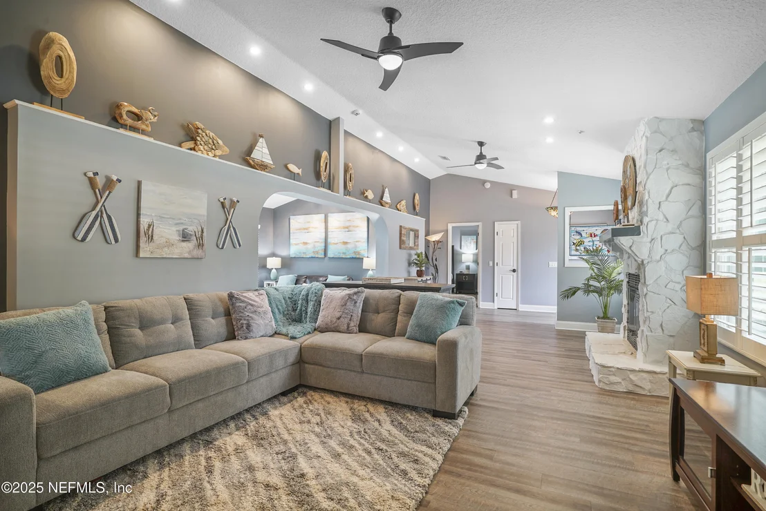 Photo of 4041 PINE RUN Circle