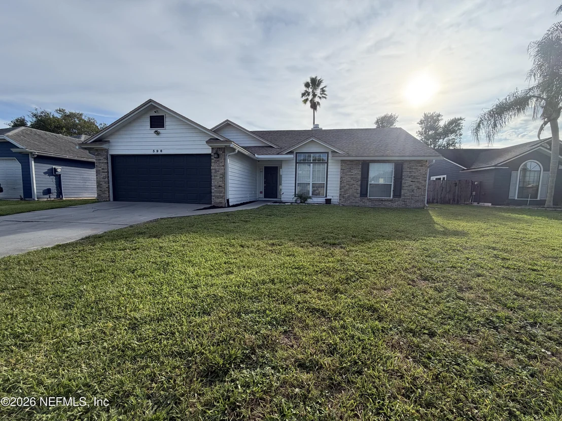 Photo of 398 PRINDLE Drive E