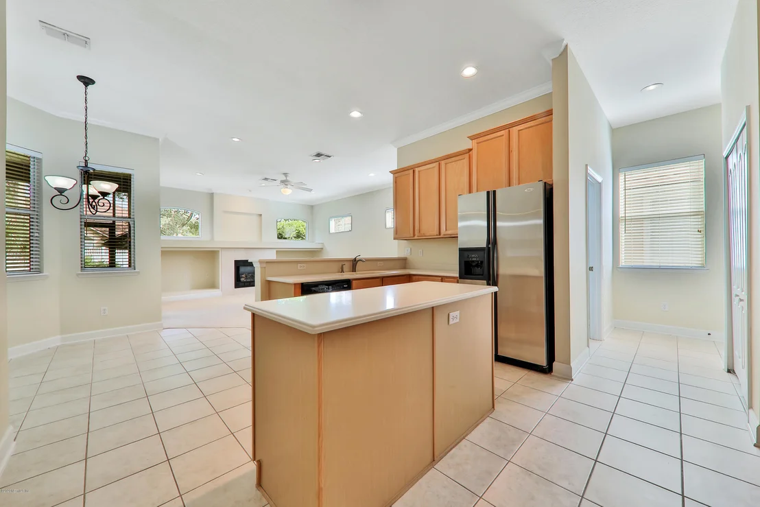 Photo of 804 RILEY Lane