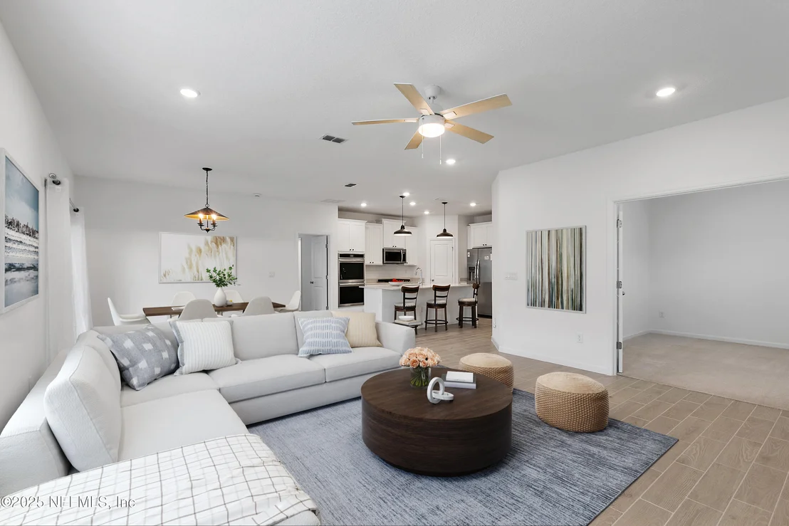 Photo of 75045 PONDSIDE Lane