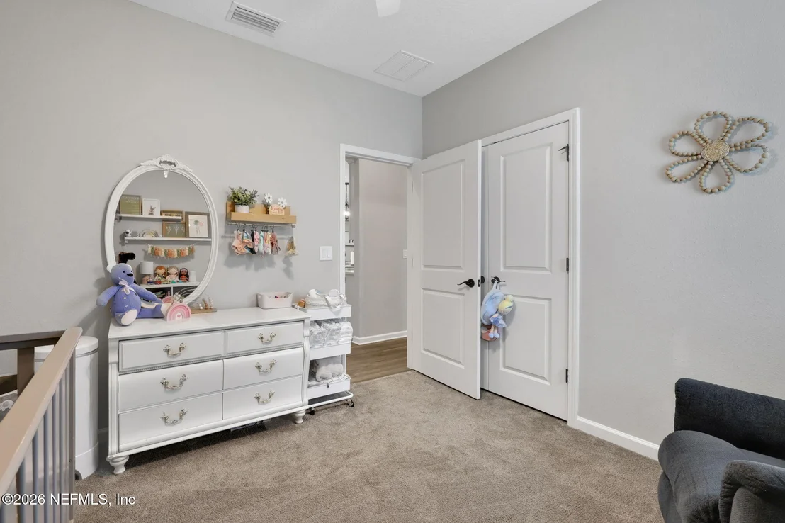 Photo of 98 YARDLEY Court
