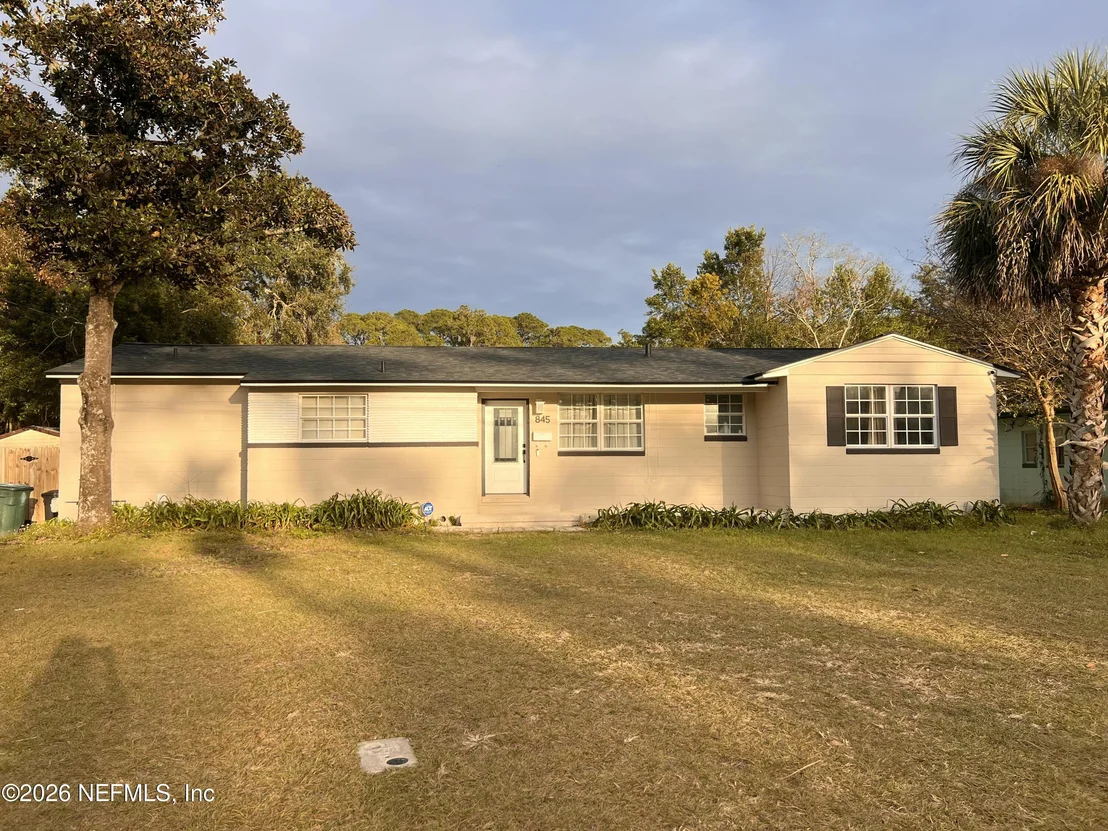 Photo of 845 IBIS Road