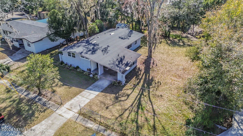 Photo of 7580 STRATO Road