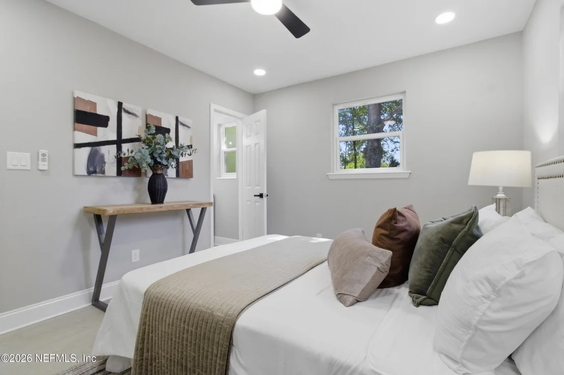 Photo of 2531 WEDGEFIELD Boulevard