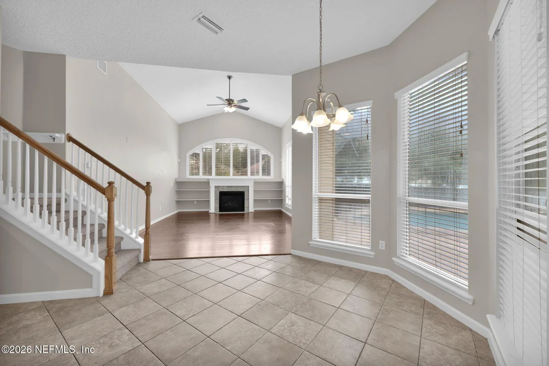 Photo of 879 SONGBIRD Drive