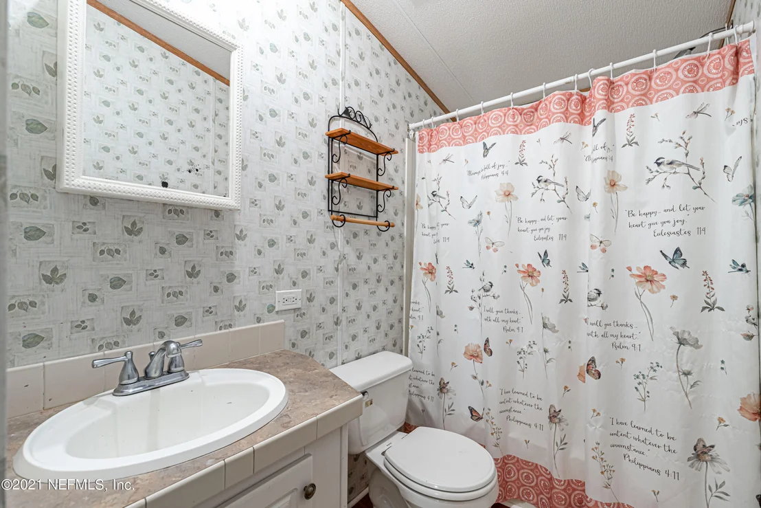 Photo of 2441 VIOLA Street