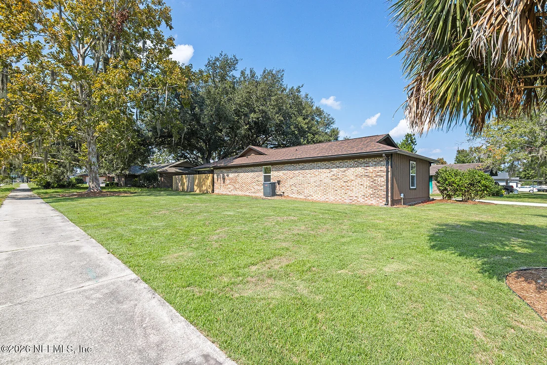 Photo of 2212 CARTER BRAXTON Road