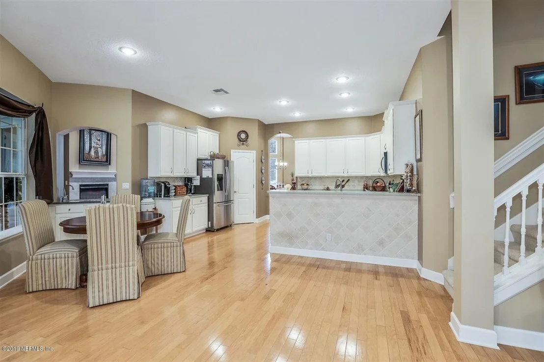 Photo of 1858 W COBBLESTONE Lane