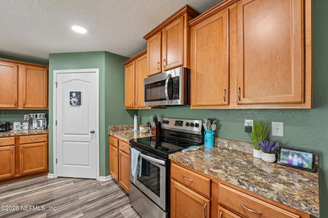Photo of 3548 SHINER Drive