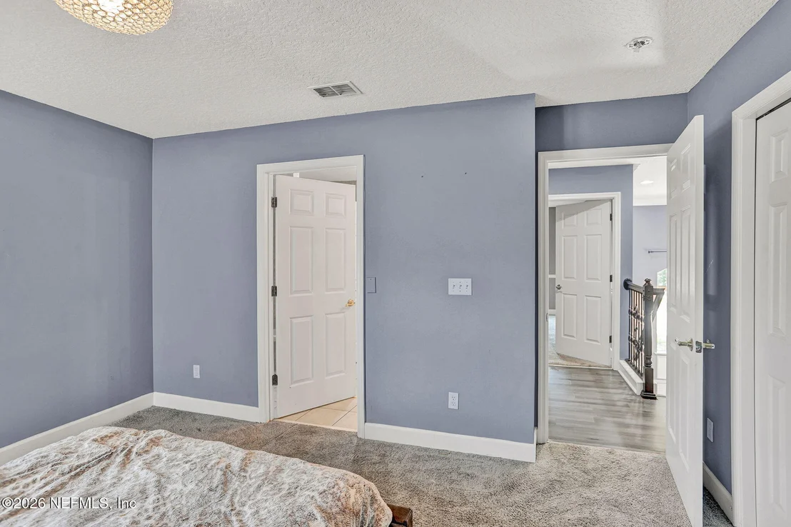 Photo of 10977 HICKORY TRACE Lane