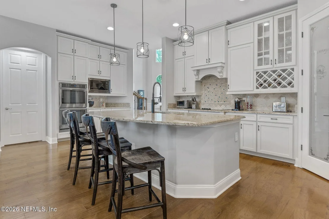 Photo of 137 ELLSWORTH Circle