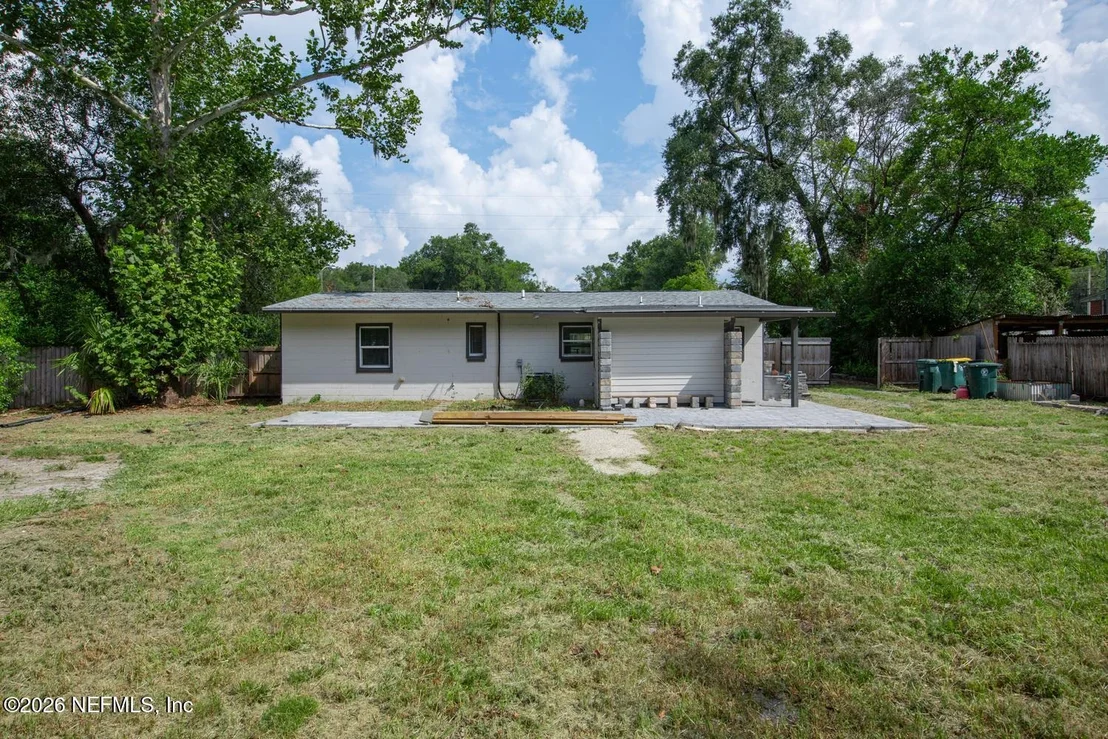 Photo of 9742 CUNNINGHAM Road