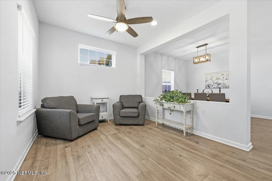 Photo of 835 LAUREL VALLEY Drive