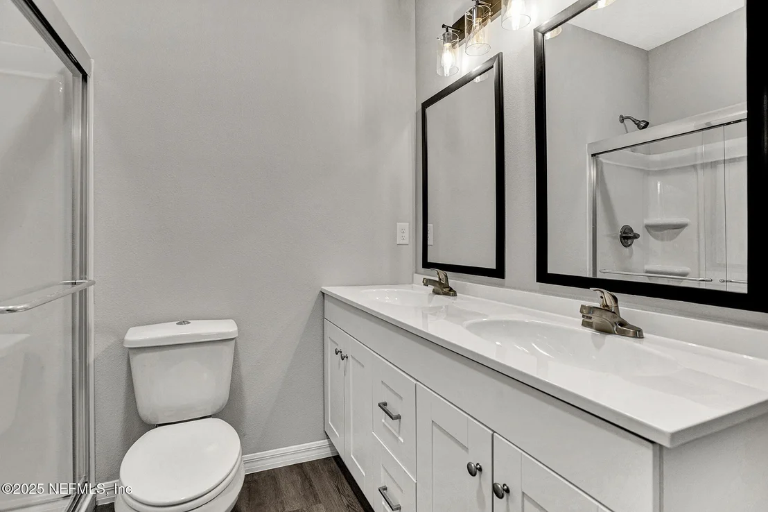 Photo of 6868 CRANE Avenue
