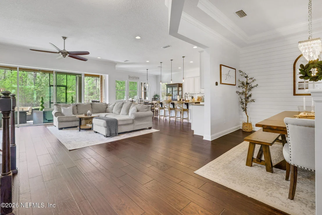 Photo of 550 BRAMBLY VINE Drive