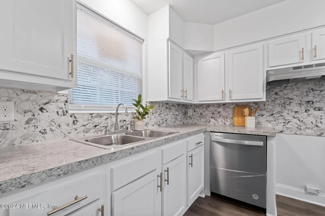 Photo of 2218 BOURGET Drive