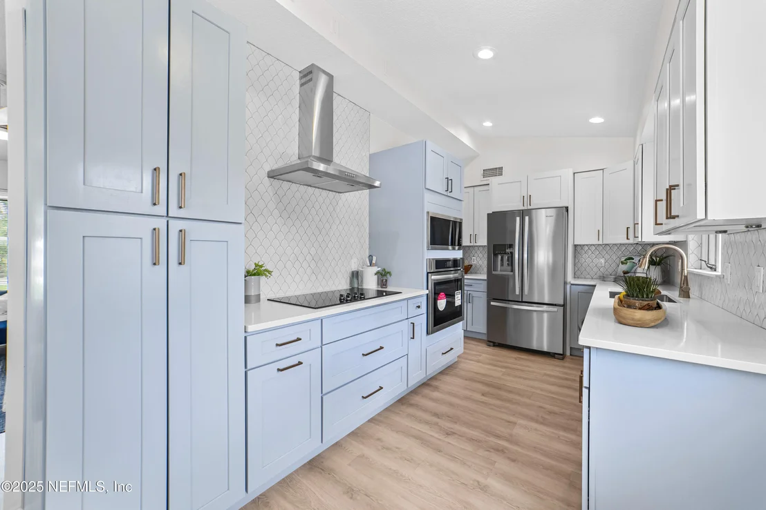 Photo of 3814 CORONADO Road