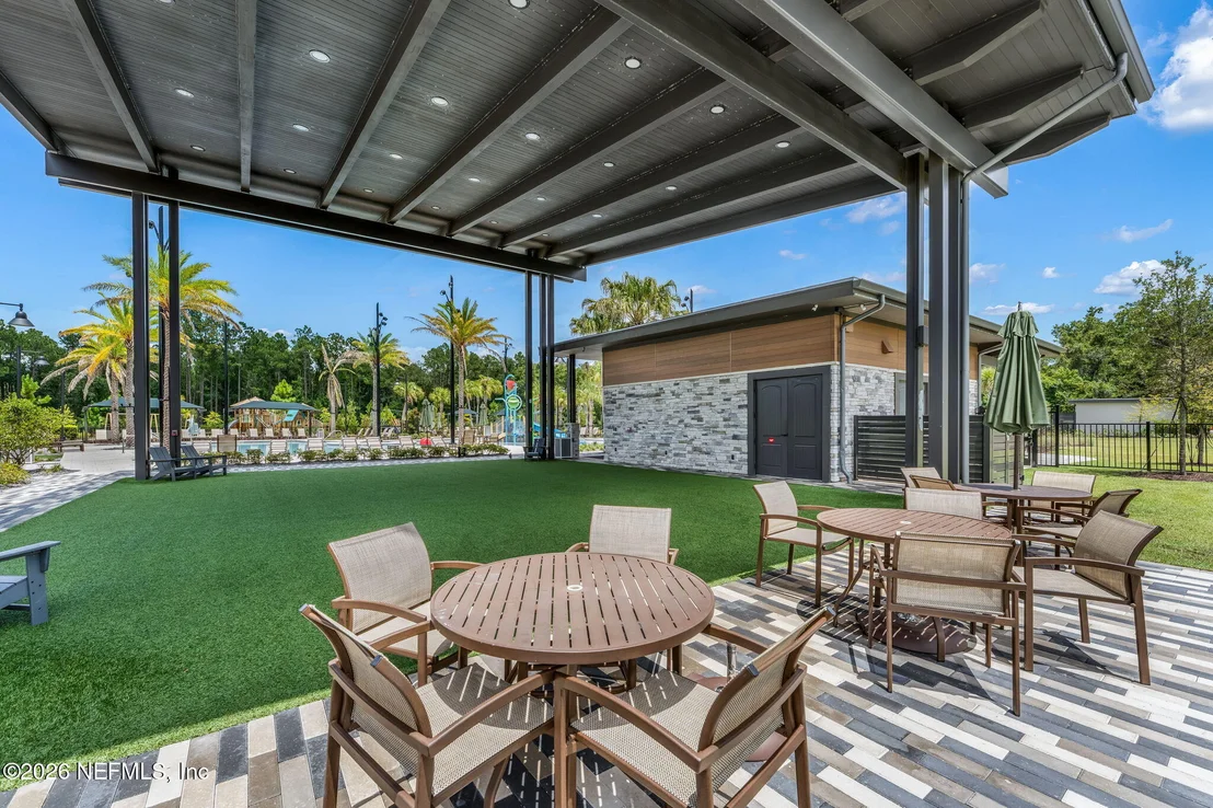 Photo of 295 PALOMAR Drive