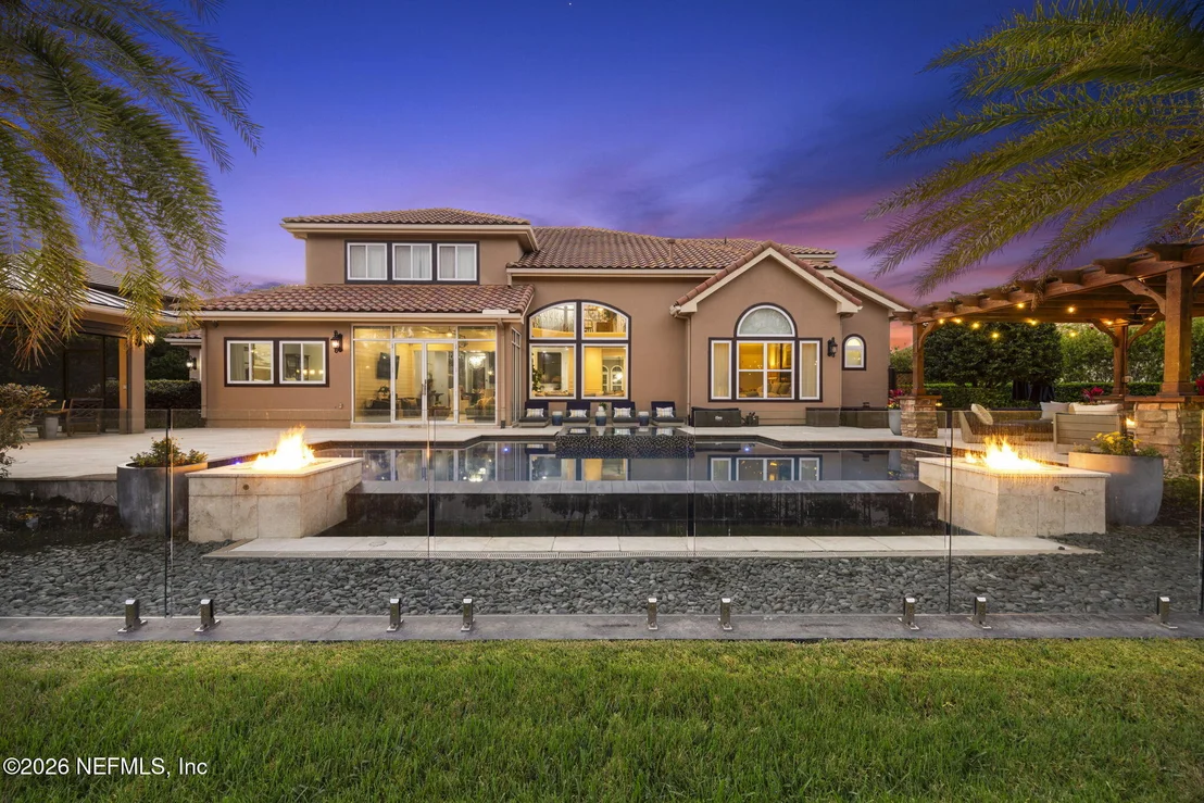 Photo of 449 DEER VALLEY Drive