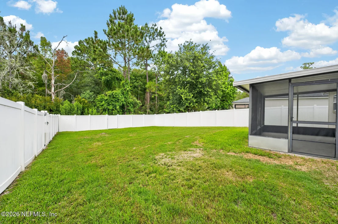 Photo of 161 N TWIN MAPLE Road