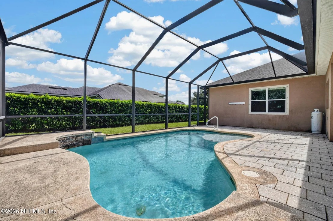 Photo of 412 MARIBELLA Court