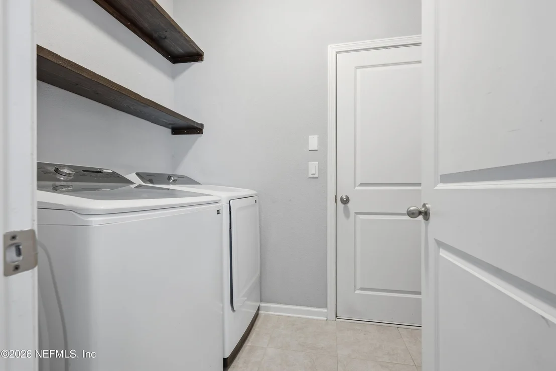 Photo of 223 MEADOW CROSSING Drive