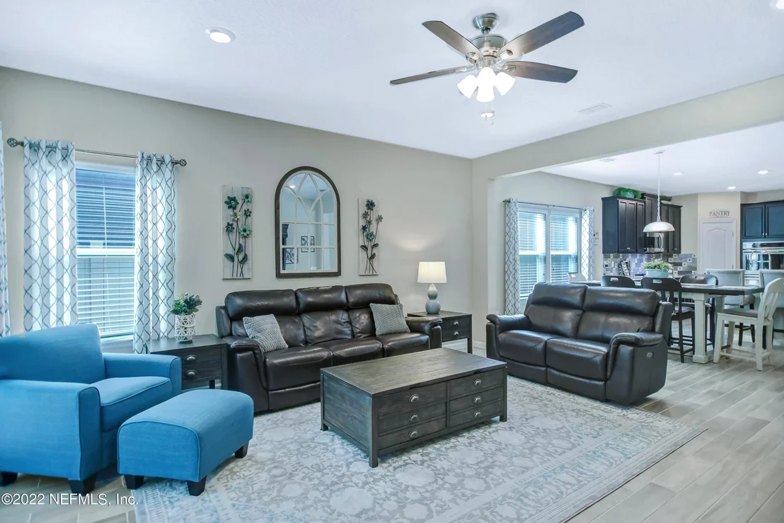 Photo of 283 GLORIETA Drive