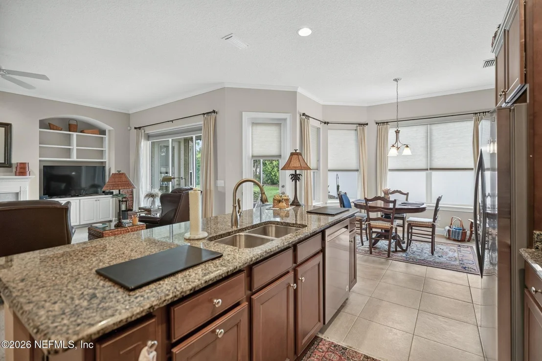Photo of 533 CHRISTINA Drive