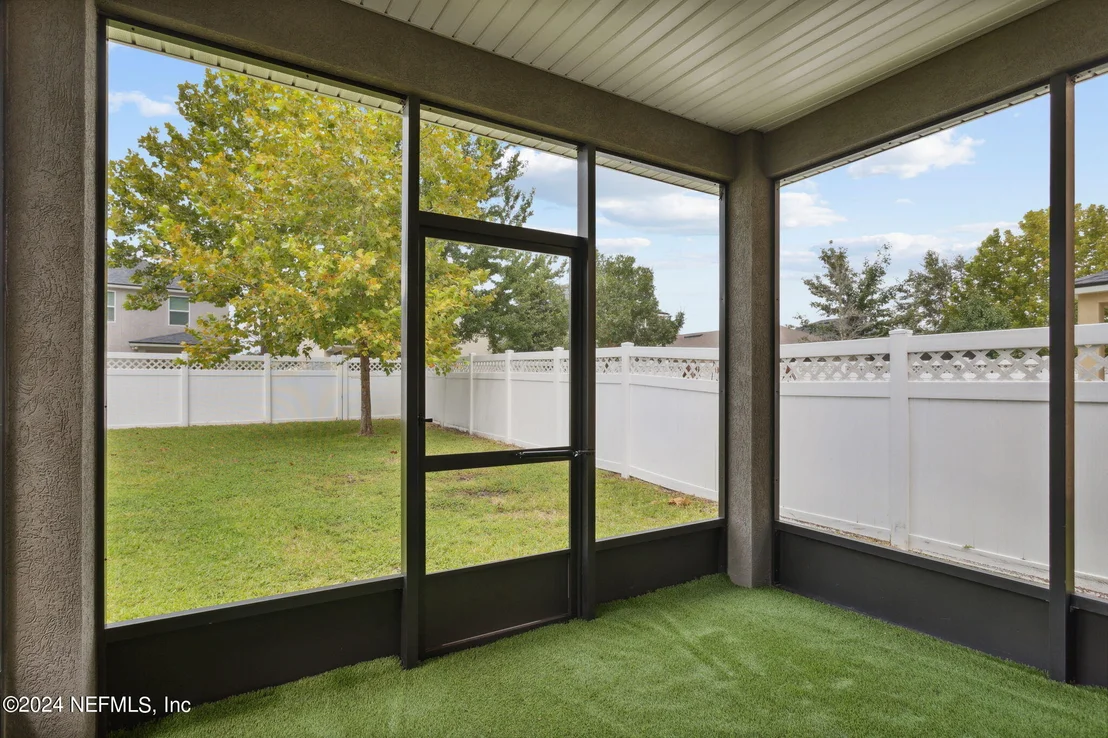 Photo of 597 DRYSDALE Drive