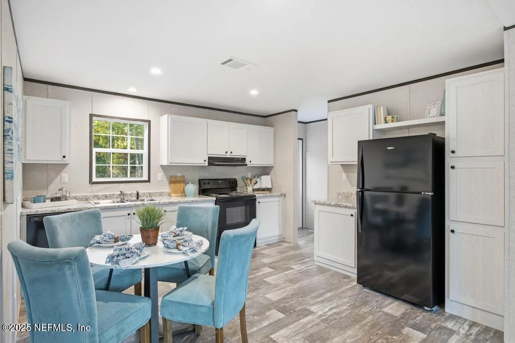 Photo of 520 HICKORY NUT Trail