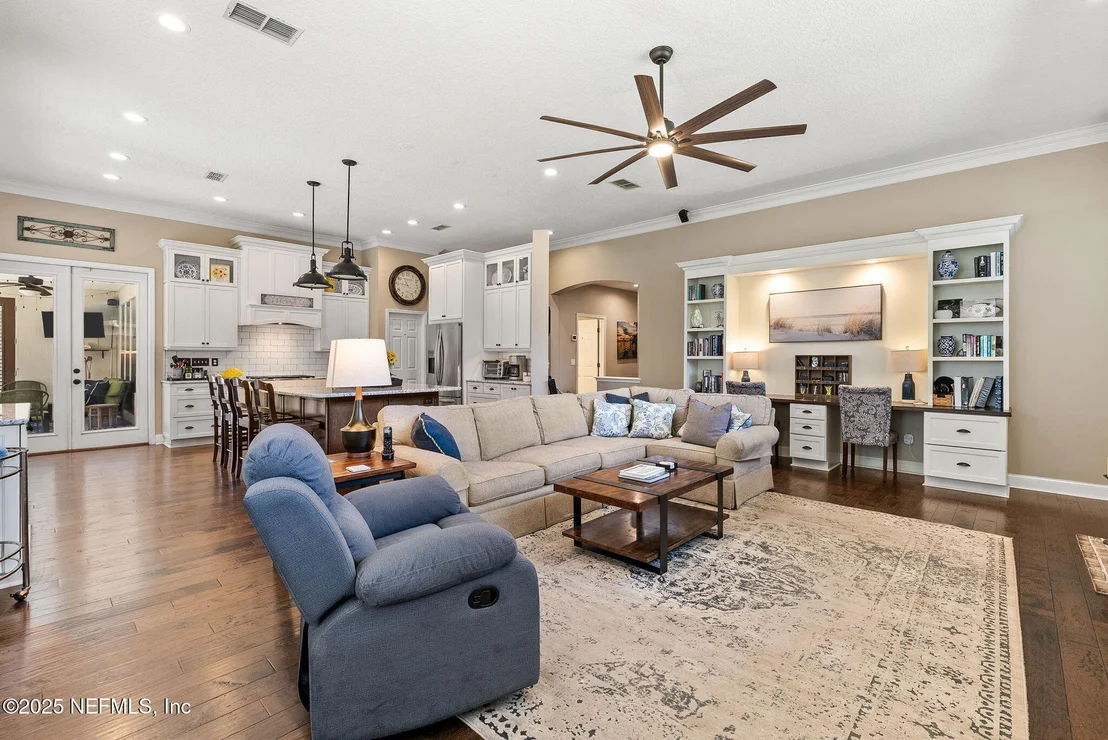 Photo of 1104 PAWNEE Place