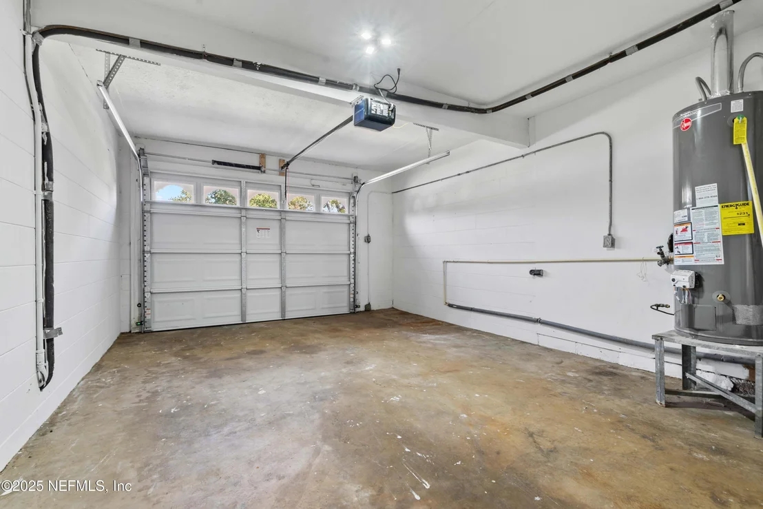 Photo of 5676 FLAGSTAFF Road
