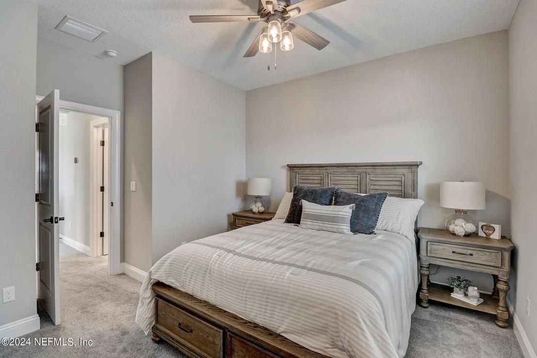 Photo of 117 STANSBURY Lane