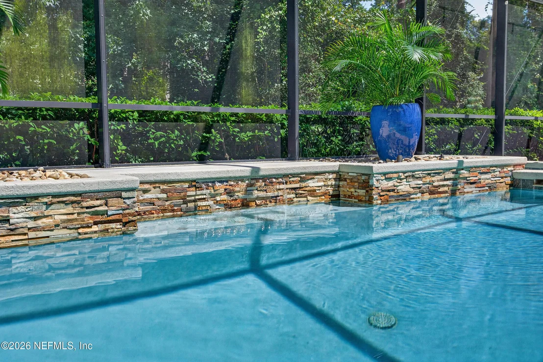 Photo of 287 VALE Drive