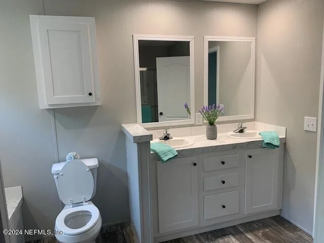 Photo of 457 LOGAN Avenue