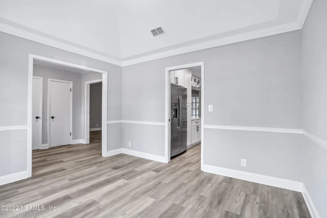 Photo of 1506 RIVERGATE Drive