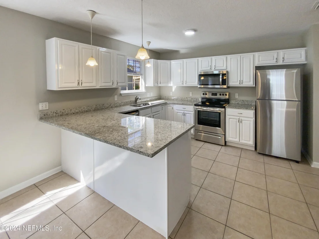 Photo of 6336 DELACY Road