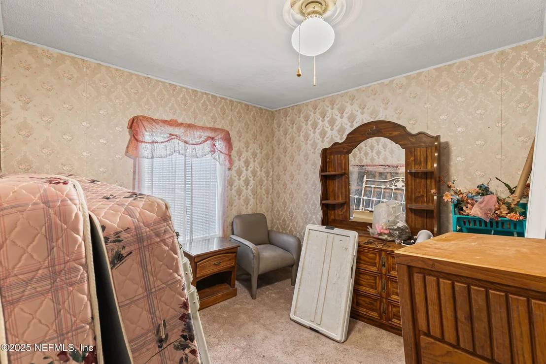 Photo of 44125 JARRETT Road