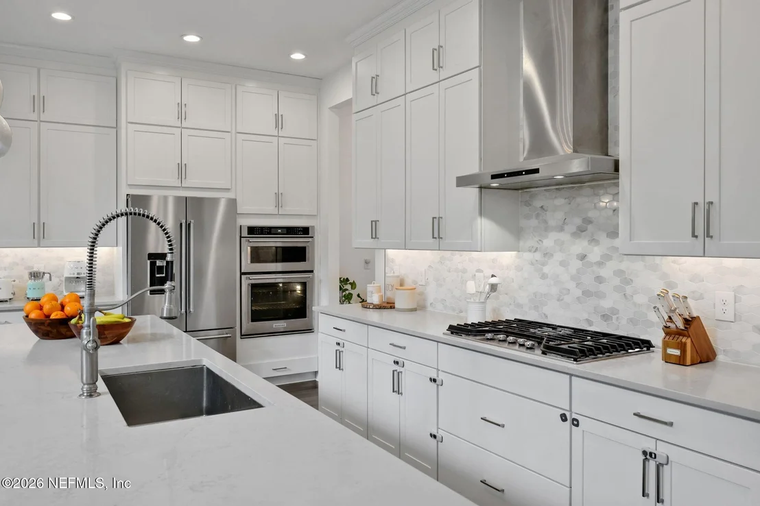 Photo of 10164 SILVERBROOK Trail