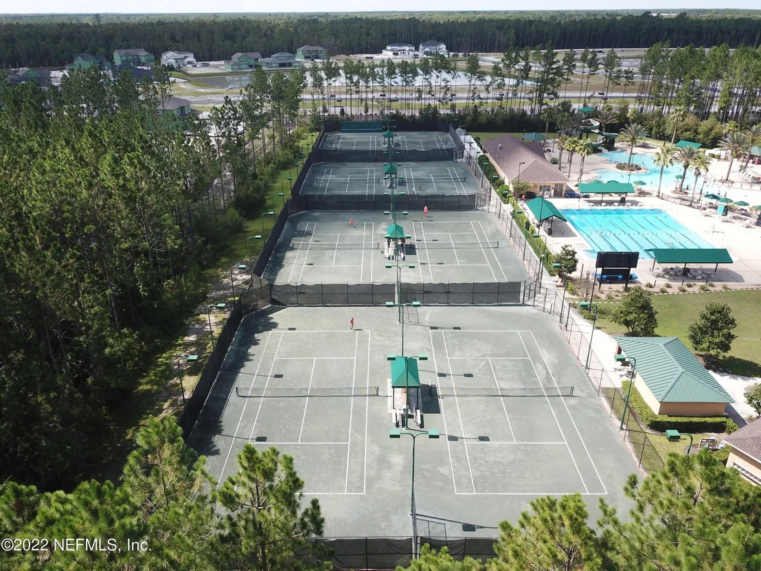 Photo of 1031 LARKSPUR Loop