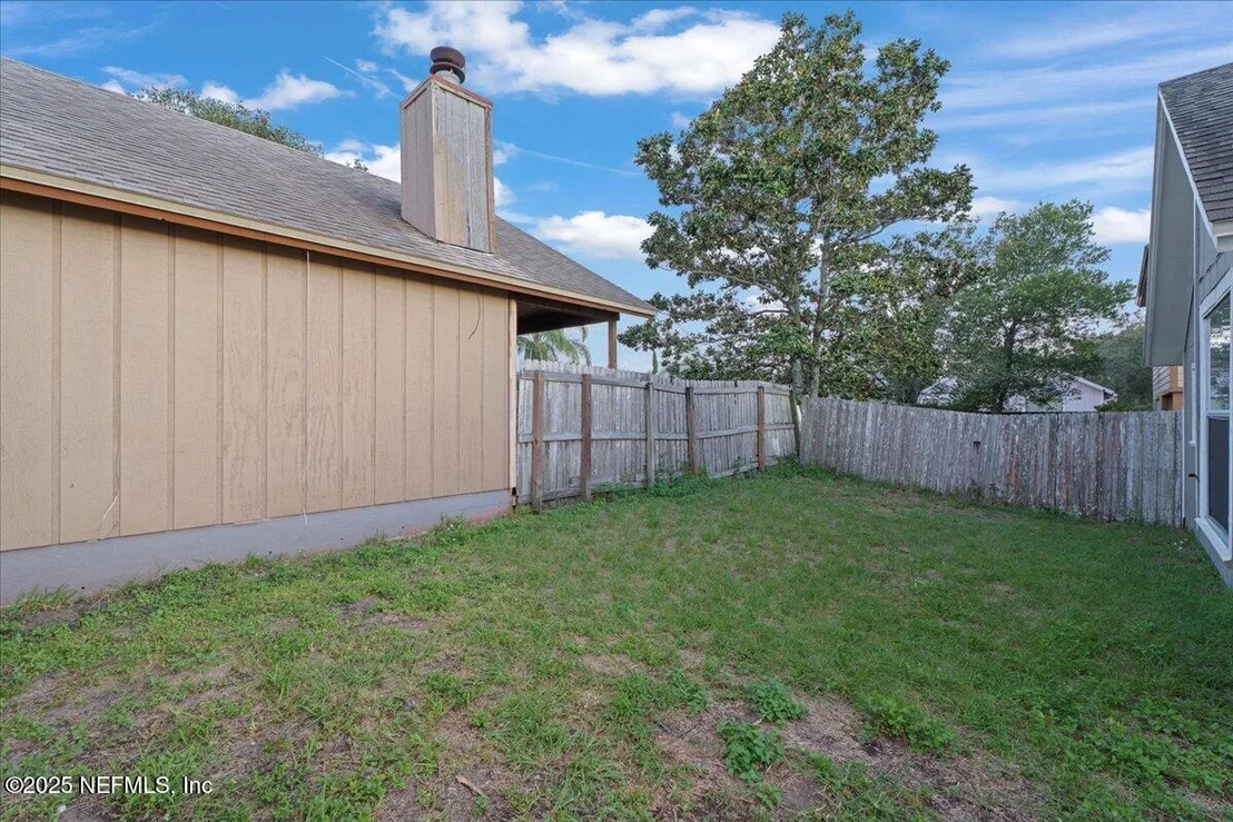 Photo of 2467 TOWNSQUARE Drive