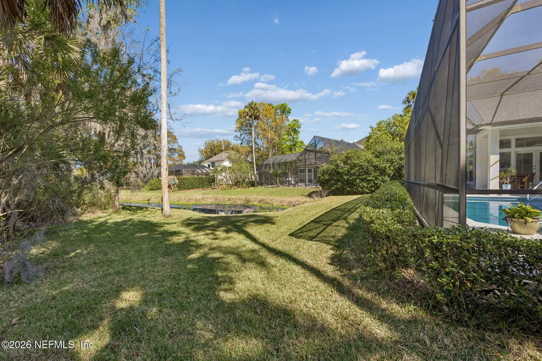 Photo of 285 LINKSIDE Circle