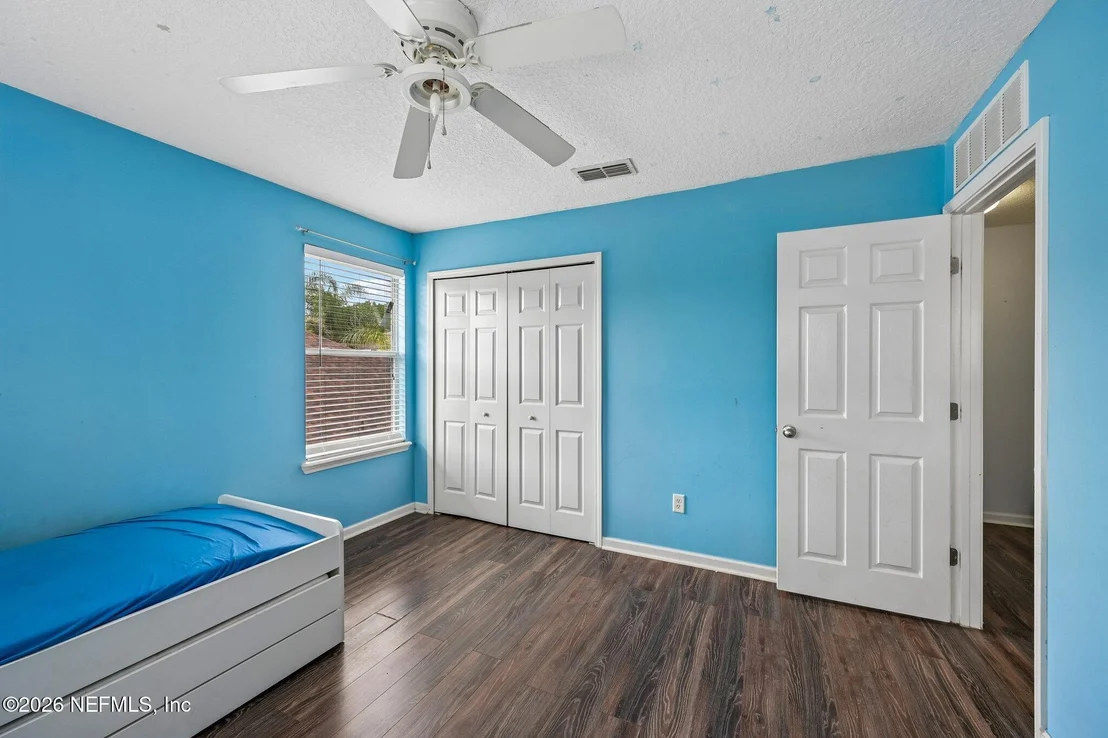 Photo of 558 ROSERUSH Lane